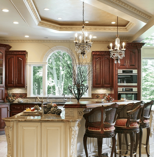 В основу нестандартных фигур потолков можно взять украшение вытянутыми люстрами