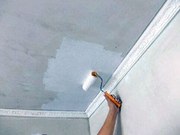 Окрашиваем потолок самостоятельно