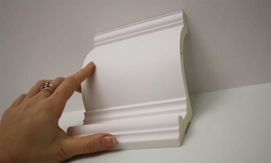 Преимущества пенопластовых плинтусов